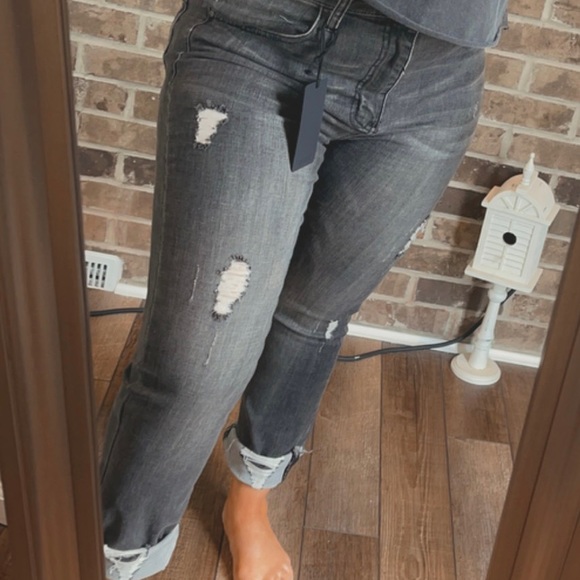 NWT Risen distressed mid rise straight Jean - gray - Picture 2 of 3